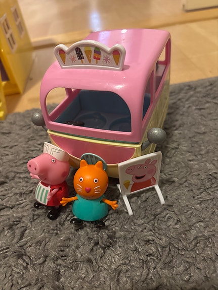 Popsa jäätelöauto + figurit