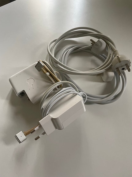 Apple MacBook latureita, magsafe 2