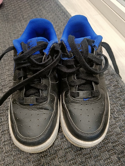 Nike air kengät