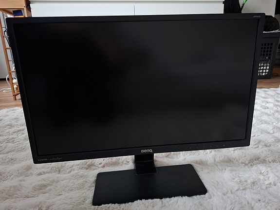 Benq 24" näyttö