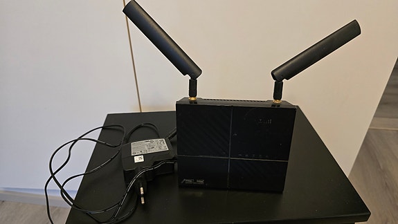 Asus 4g modeemi / wifi reititin