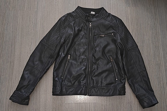 Lindex Kids keinonahkatakki