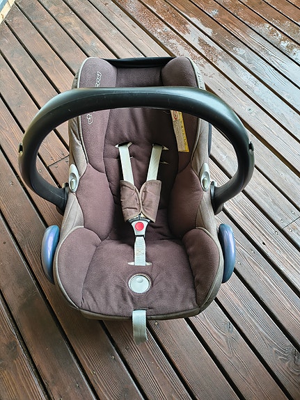 Annetaan vanha Maxi-Cosi turvakaukalo