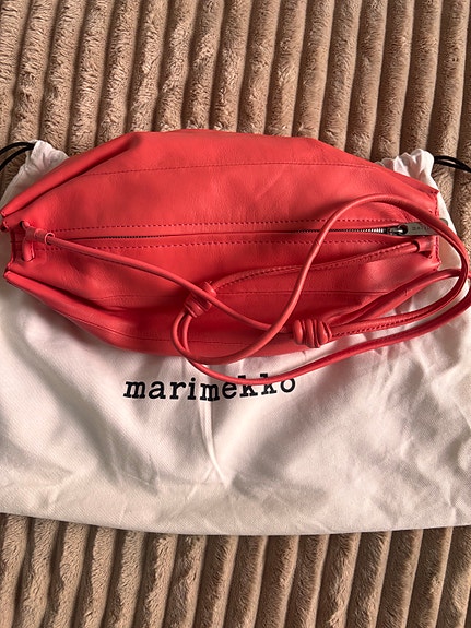 Marimekko Karla laukku pinkki/koralli