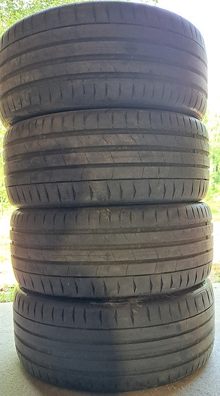 Continental kesärenkaat 245 45 ZR19 XL 102Y