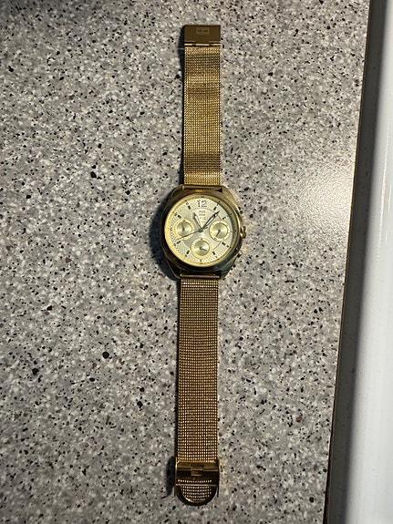 Tommy Hilfiger rannekello