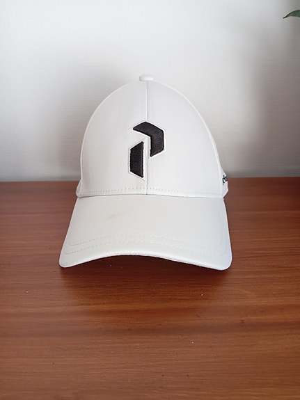 Peak Performanse player-lippis/cap