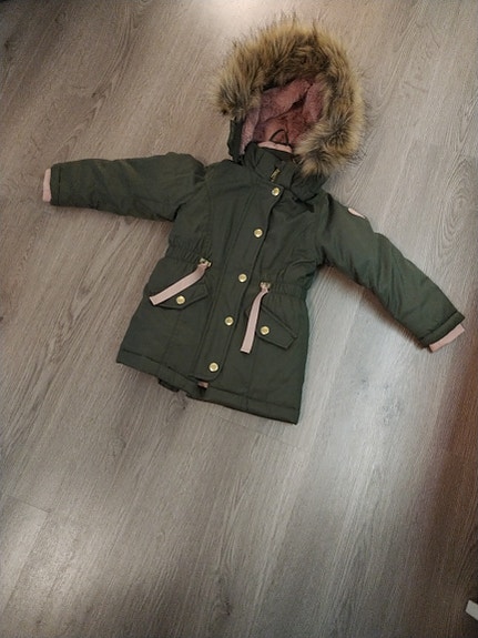 KappAhl tyttöjen talvitakki