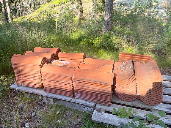 AITOJA KATTOTIILIÄ