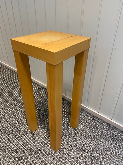 Ikea Lack sivupöytä