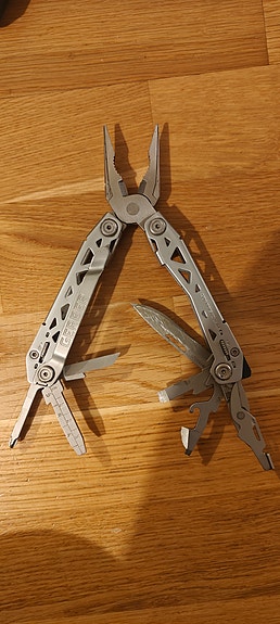 Gerber Suspension NXT -monitoimityökalu