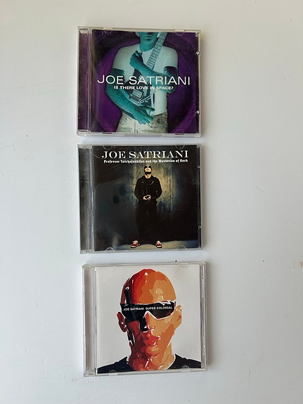 Joe Satriani CD-levyjä 3 kpl