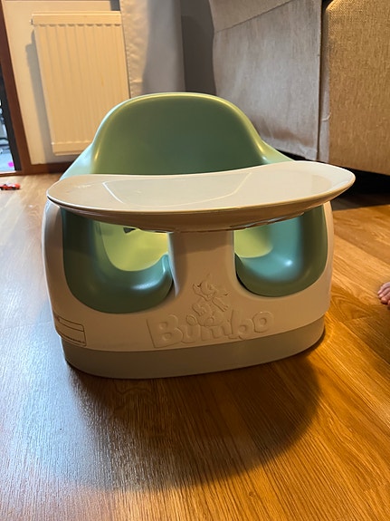 Bumbo syöttötuoli