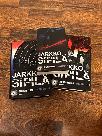 Jarkko Sipilä Takamäki-romaanit 1-8