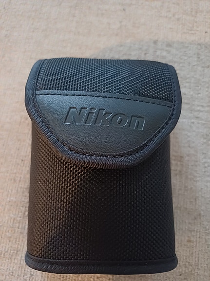 Nikon  kiikarit