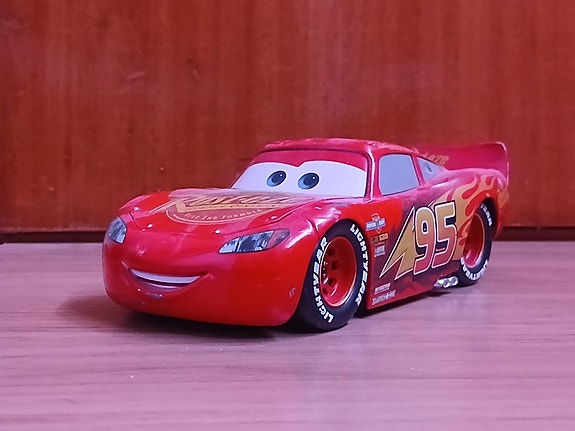 Salama Mcqueen Leluauto