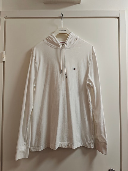 Tommy Hilfiger -huppari