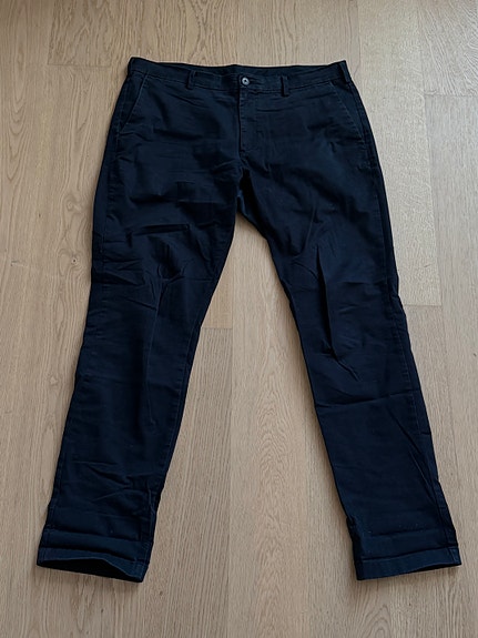 Uniqlo slim fit -chinot, koko W36 L34