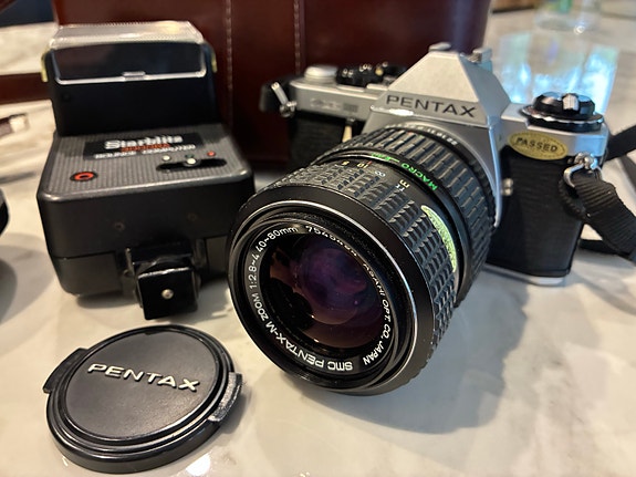 Pentax ME Super filmikamera - setti