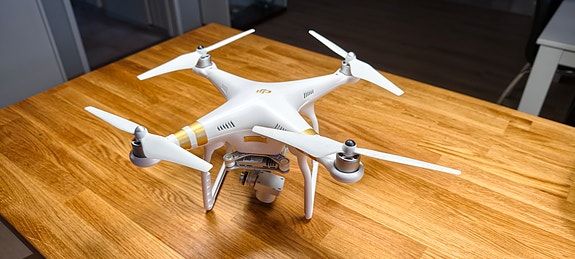 DJI phantom Pro 3 drone + tarvikkeet