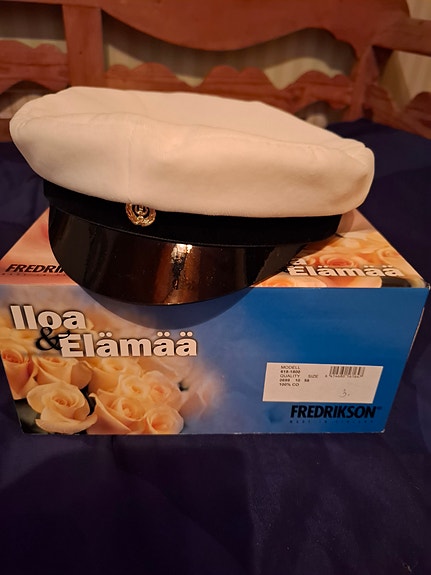 Fredrikson ylioppilaslakki koko 59
