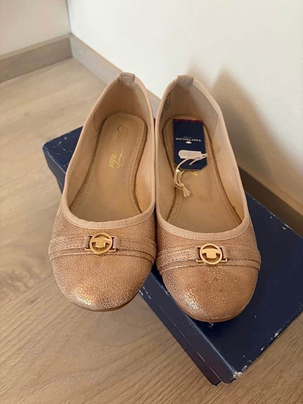 Naisten ballerinat