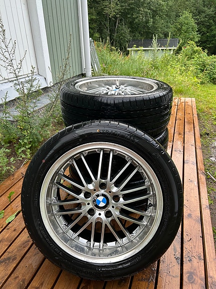 Bmw kesärenkaat vanteilla 17"