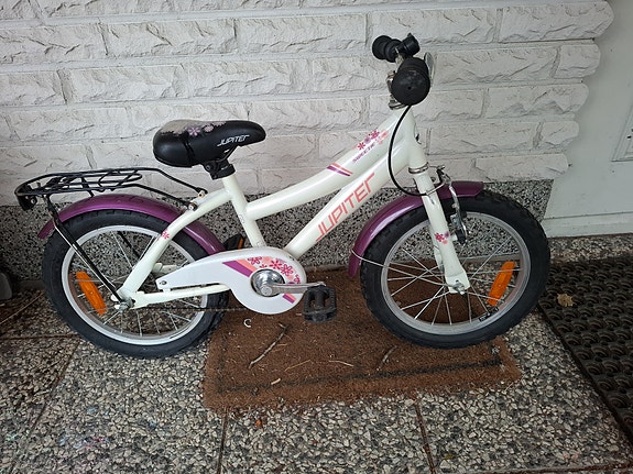16" Jupiter polkupyörä