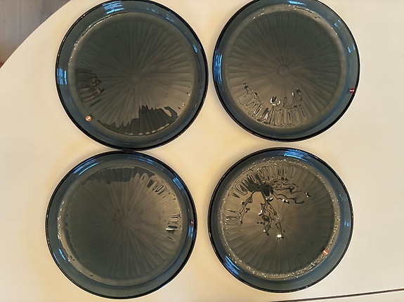 Iittala lasilautaset 4 kpl