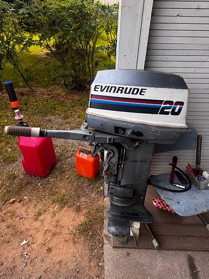 Evinrude 20 hv perämoottori