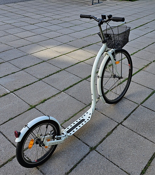 Kickbike City G4 potkulauta valkoinen unisex