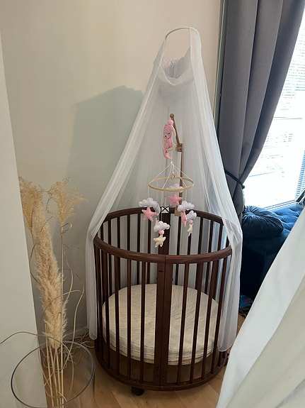 Stokke sleepi + junior + mini pähkinänruskea