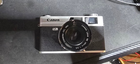 Canon Canonet QL25 filmikamera