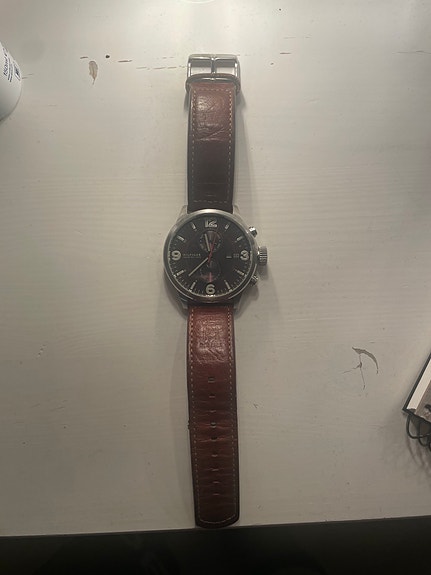 Tommy Hilfiger miesten rannekello nahkarannekkeella