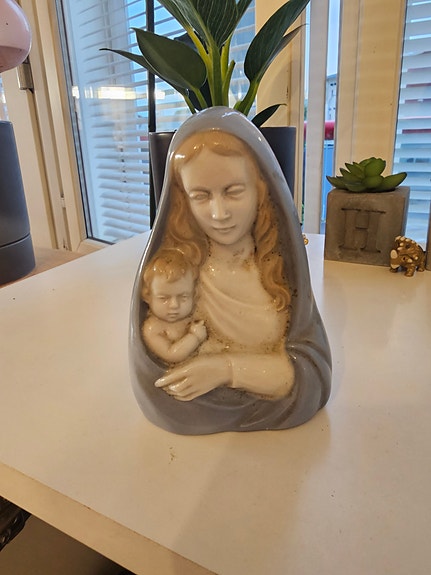 Madonna ja lapsi