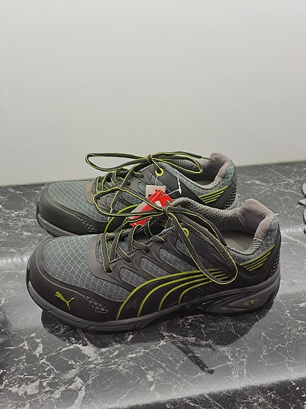Puma turvakengät 41