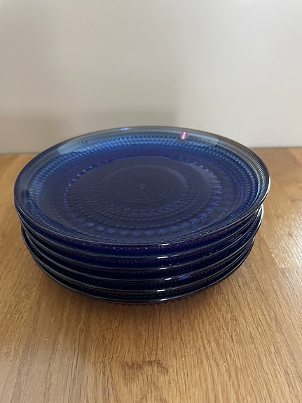 Iittala Kastehelmi lautanen 17cm ultramariininsininen