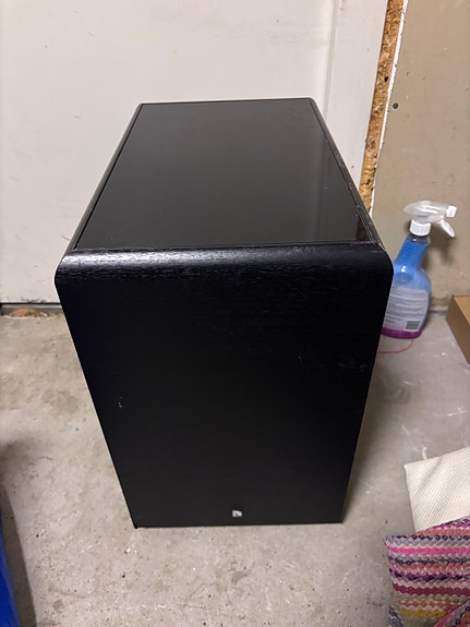 Audio pro subwoofer subzone 2 x 6,5” korjattavaksi