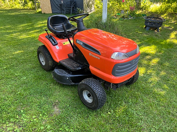 Husqvarna LT131 ruohonleikkuri