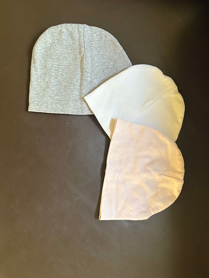 3 cotton hats size 46