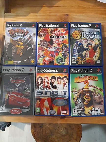 PS2 pelipaketti