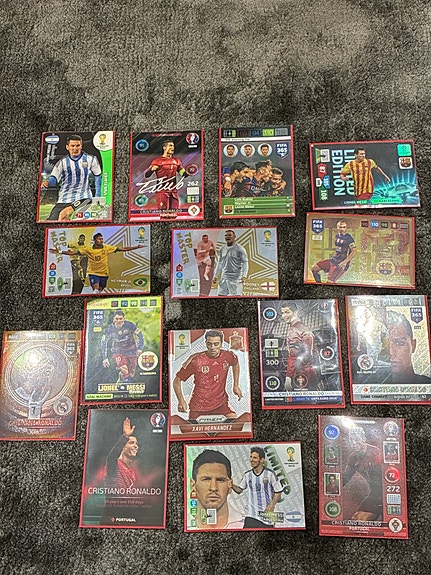 Panini Adrenalyn jalkapallokortit limited edition -erä
