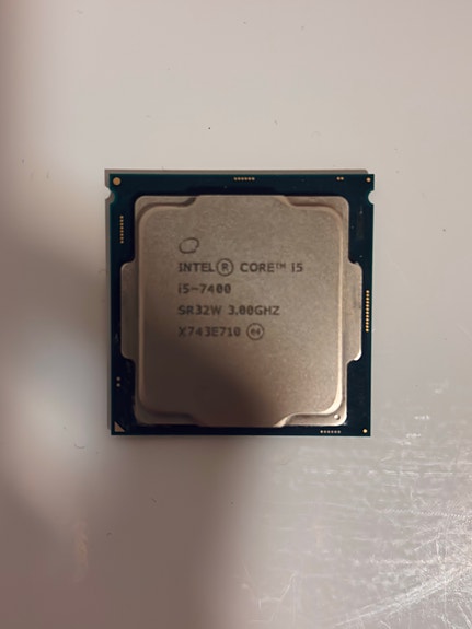 Intel Core i5-7400 prosessori