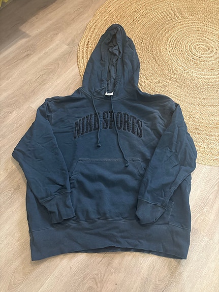 Nike huppari S