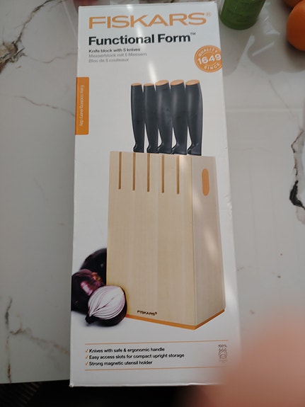 Myynti Fiskars Functional Form veitsitukki 5 veitsellä
