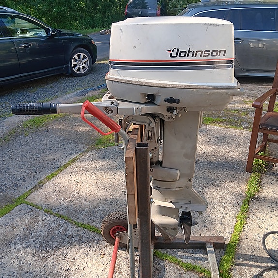 Johnson 20hv 2tahti perämoottori