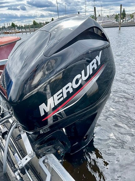Mercury F40 ELPT EFI perämoottori vm 2022