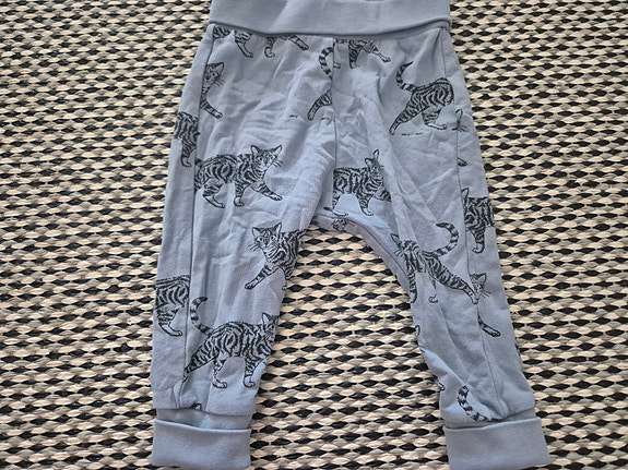 Lindex housut koko 74