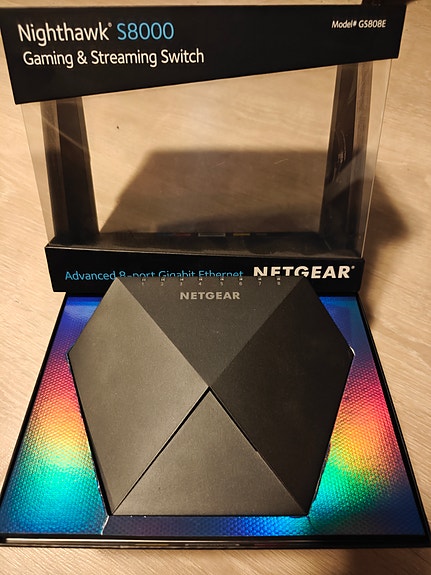 Netgear Nighthawk S8000