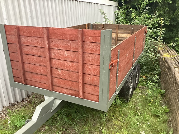 Traktorin peräkärry